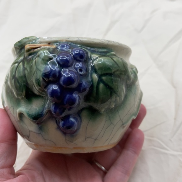 FF Fisherman’sFortune Grape Crackle Ceramic Bowl - Picture 7 of 12